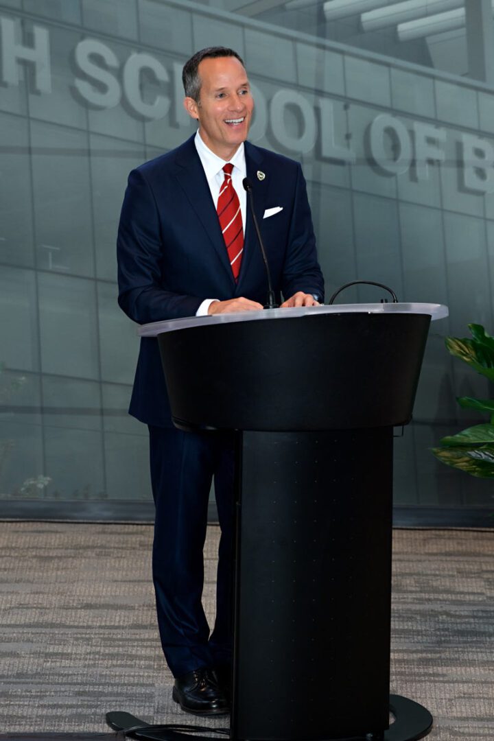 corporate photography 683x1024